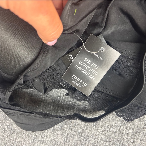 TORRID Women’s NWT Black Wireless Lace Trimmed Swim Dress w/Brief Size: 2 - 2XL - Picture 10 of 12